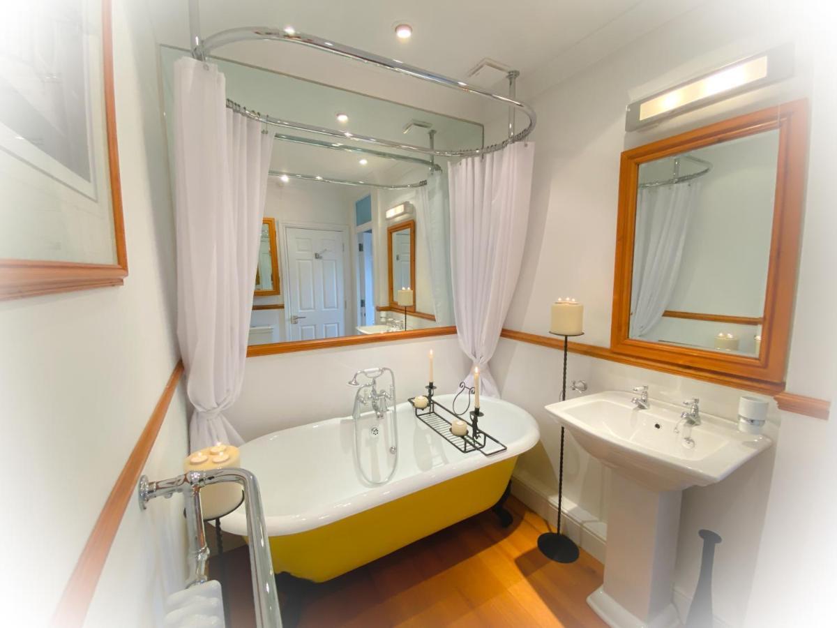 The Quay - Old Town Poole B&B - Great Location - Secure Free Parking Extérieur photo