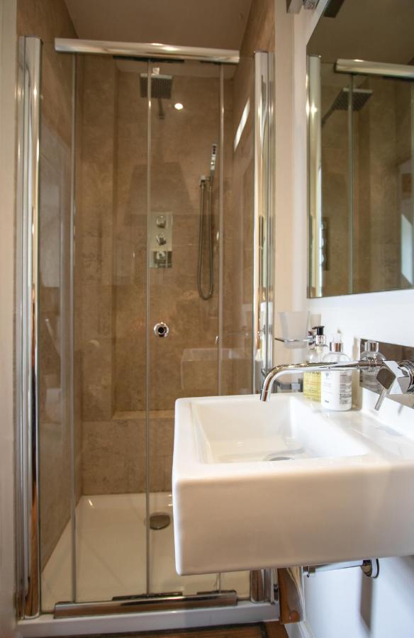 The Quay - Old Town Poole B&B - Great Location - Secure Free Parking Extérieur photo